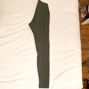 Senita Athletics Shakti Pants - Evergreen - (S) EUC